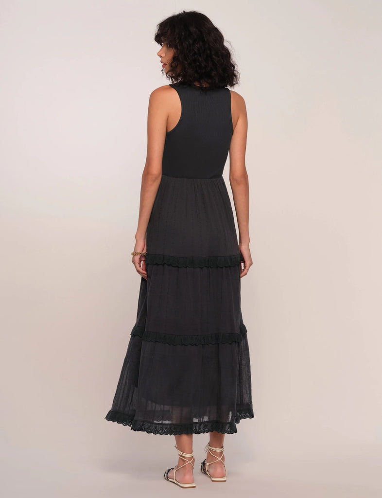 Women's Dress. Abi dress in black in 60% Cotton, 32% Rayon, 8% Spandex