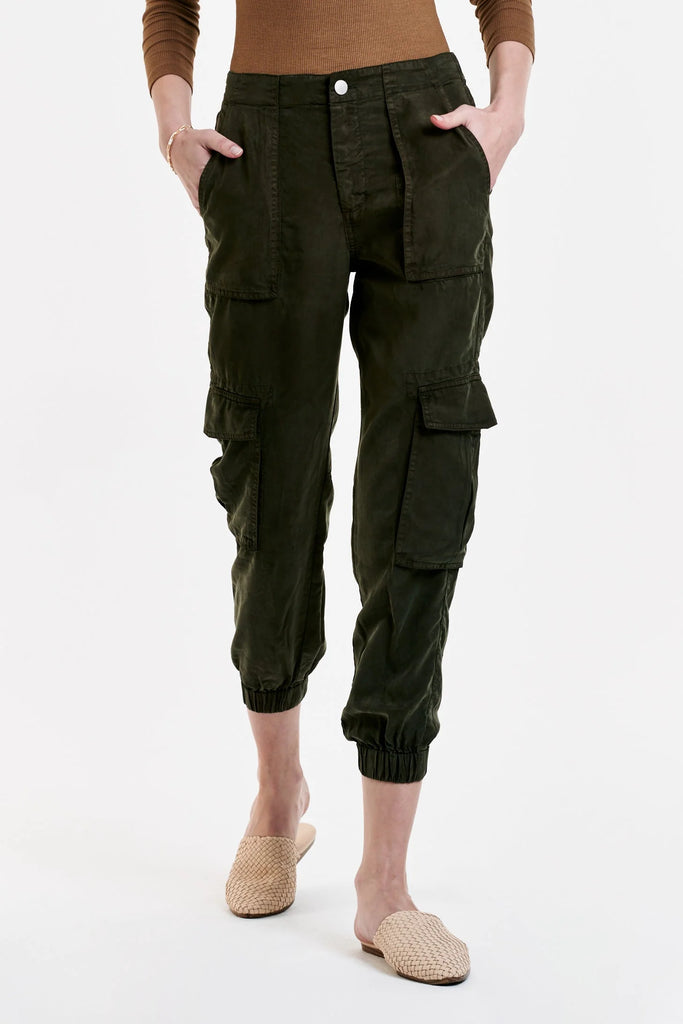 Super High Rise Ankle Cargo Pant in Olive Green